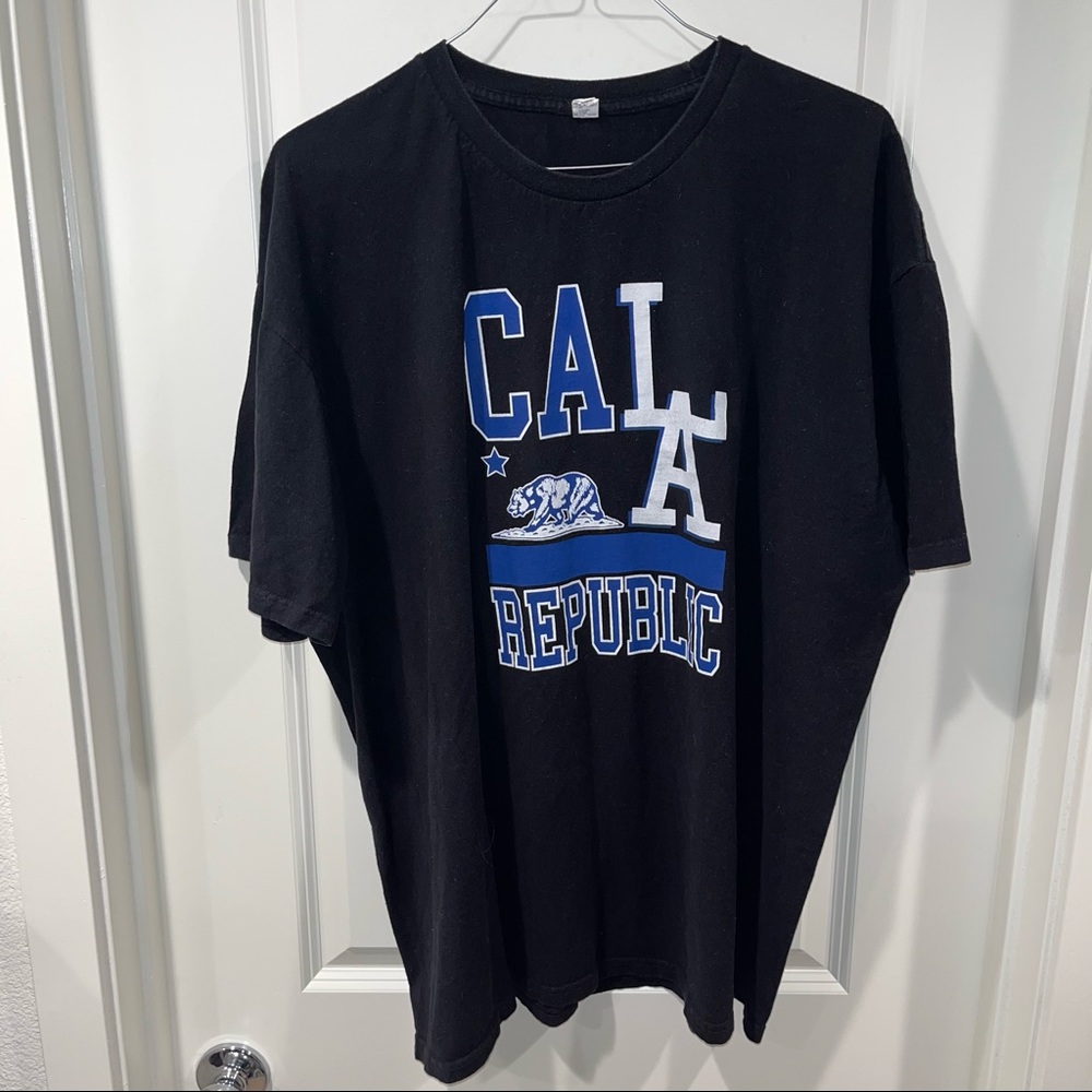 California republic LA logo t-shirt mens size 2XL BLACK